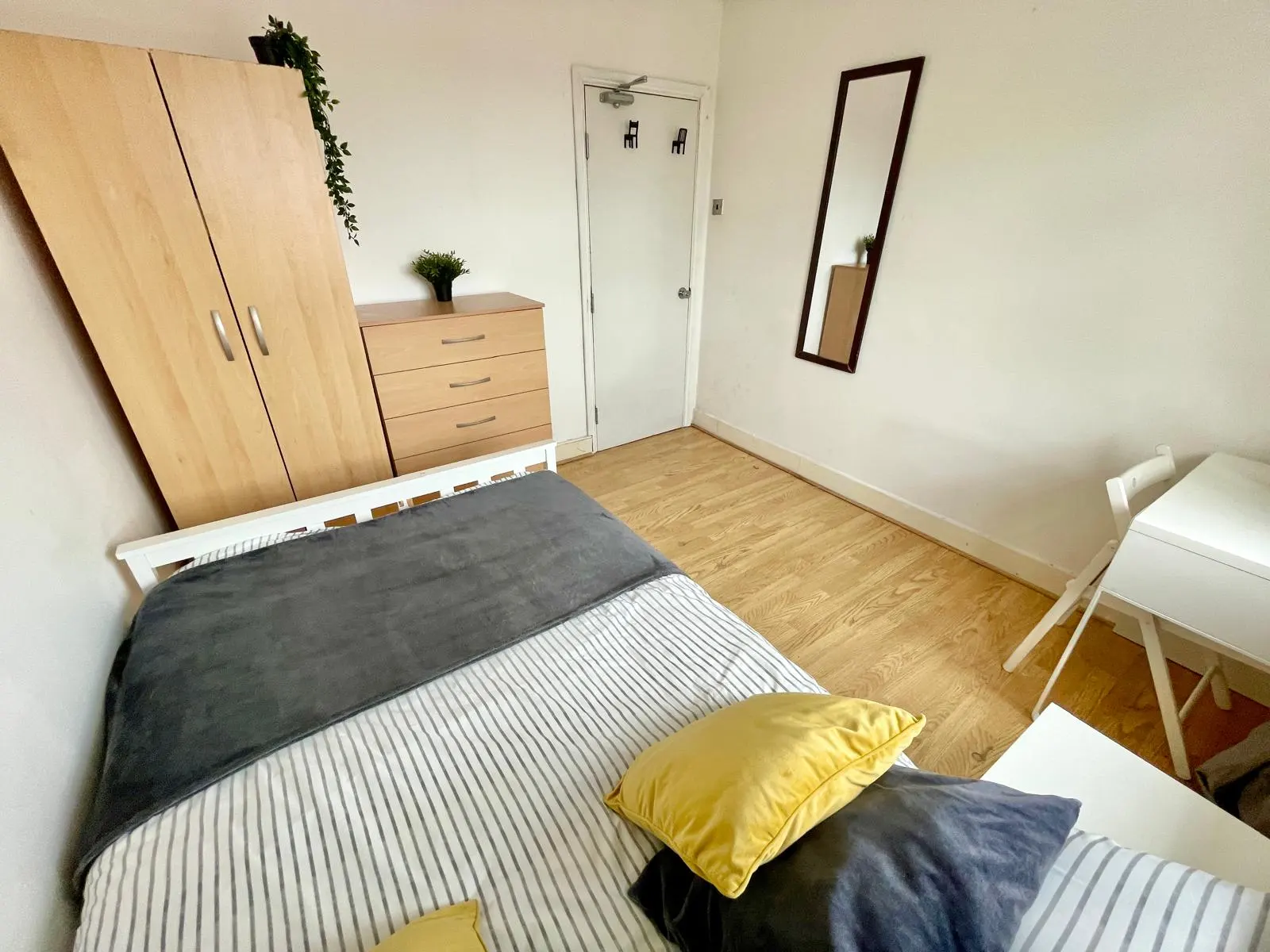 Double room near Kilburn / Cricklewood